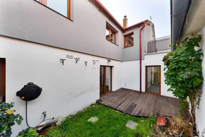 Prodej rodinného domu, Horoměřice, Do Oříšků, 115 m2