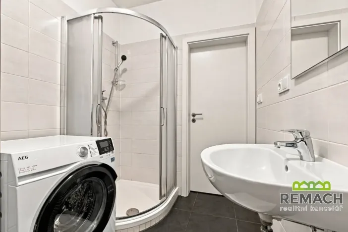 Pronájem bytu 1+kk, Uherské Hradiště, Zahrádky, 31 m2