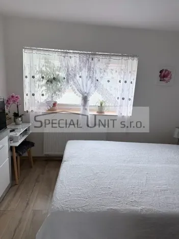 Prodej rodinného domu, Kladno - Kročehlavy, Jeronýmova, 240 m2