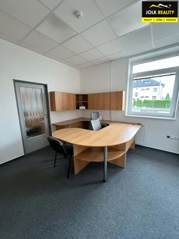 Pronájem kanceláře, Kravaře, Kostelní, 240 m2