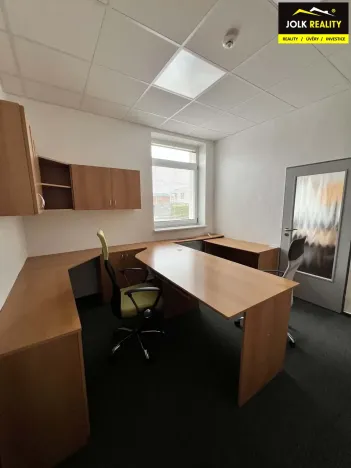 Pronájem kanceláře, Kravaře, Kostelní, 240 m2