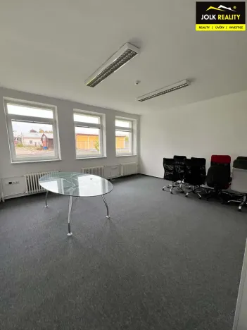Pronájem kanceláře, Kravaře, Kostelní, 240 m2