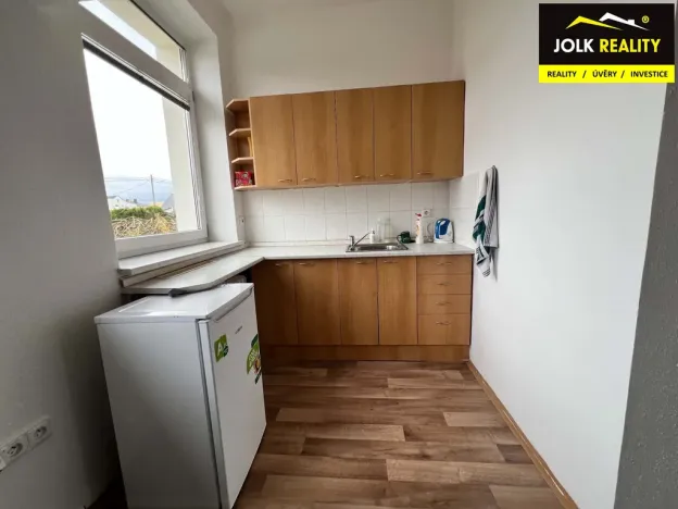 Pronájem kanceláře, Kravaře, Kostelní, 240 m2