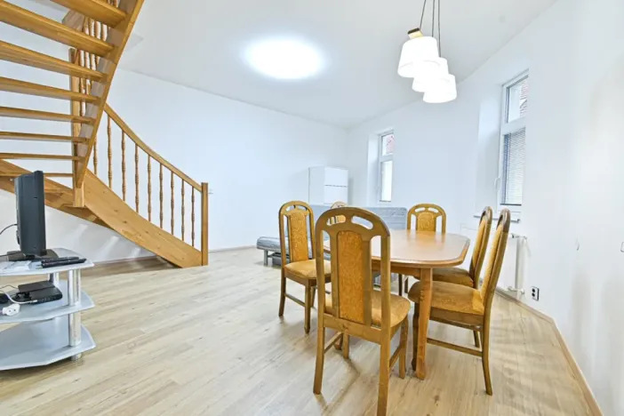 Pronájem bytu 6+kk a větší, Blansko, Zdíkova, 120 m2