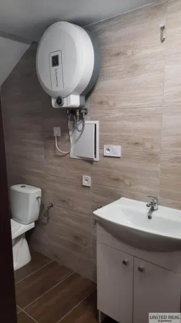 Pronájem bytu 1+kk, Pardubice - Zelené Předměstí, Milheimova, 26 m2