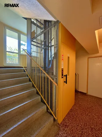 Prodej bytu 1+1, Jihlava, Březinova, 31 m2