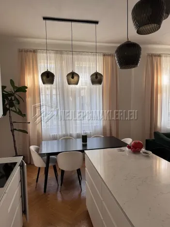 Pronájem bytu 2+kk, Praha - Žižkov, Lupáčova, 80 m2