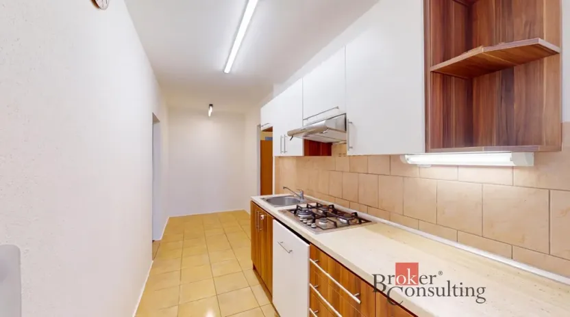 Prodej bytu 3+1, Klášterec nad Ohří, Školní, 65 m2