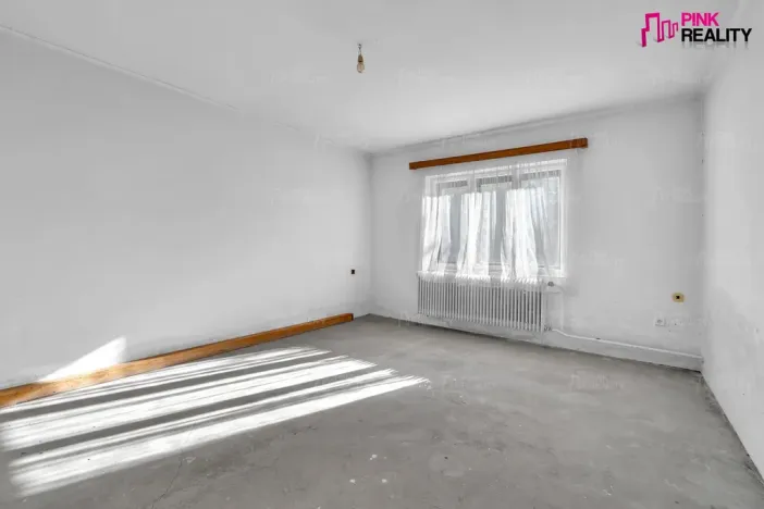 Prodej rodinného domu, Semechnice, 227 m2