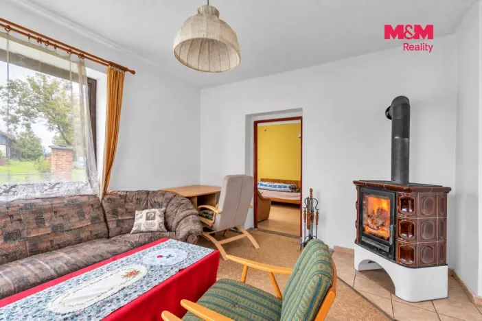 Prodej rodinného domu, Rovensko pod Troskami - Václaví, 130 m2