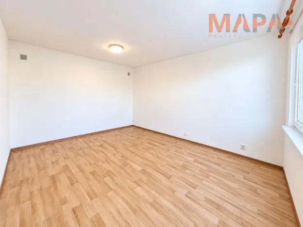 Prodej bytu 3+1, Chomutov, 17. listopadu, 79 m2