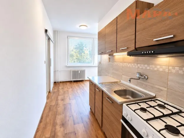 Prodej bytu 3+1, Chomutov, 17. listopadu, 79 m2