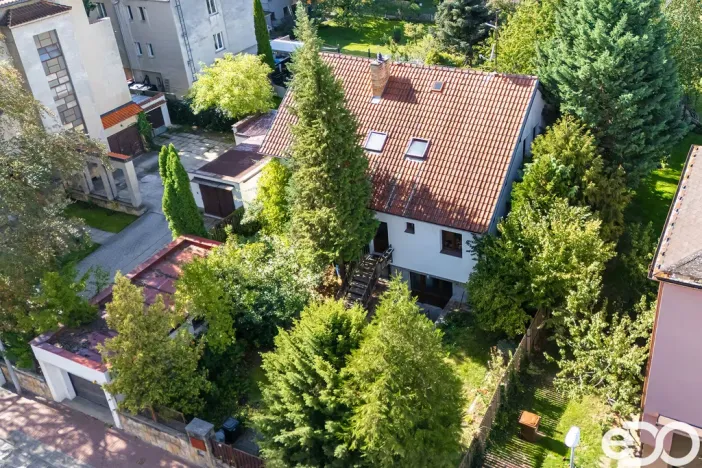 Prodej rodinného domu, České Budějovice - České Budějovice 7, B. Němcové, 350 m2