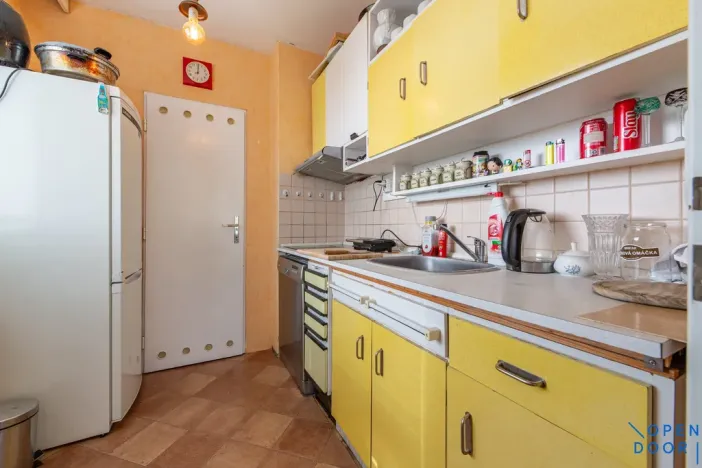 Pronájem bytu 2+kk, Praha - Kamýk, Smotlachova, 47 m2