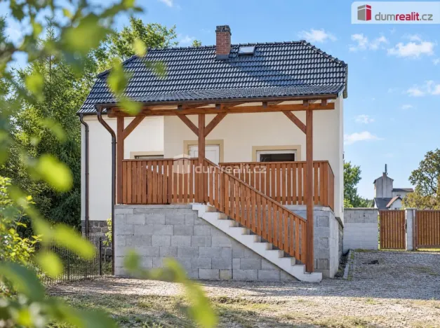 Prodej rodinného domu, Jesenice - Chotěšov, 102 m2