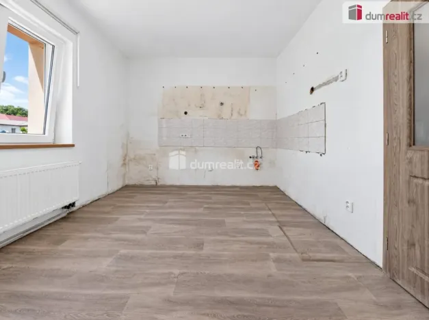 Prodej rodinného domu, Jesenice - Chotěšov, 102 m2