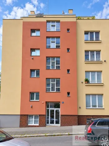 Prodej bytu 2+kk, Praha - Michle, Sedlčanská, 46 m2