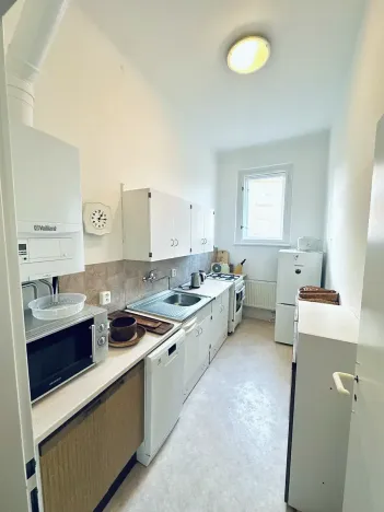 Prodej bytu 2+1, Karlovy Vary, Poděbradská, 56 m2