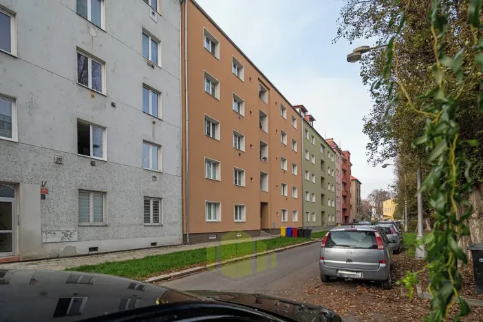 Prodej bytu 2+kk, Olomouc, Charkovská, 48 m2