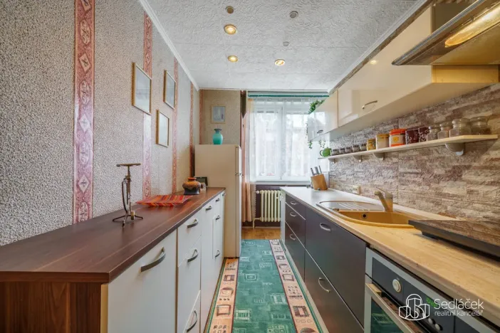 Prodej bytu 3+1, Bukovany, 66 m2