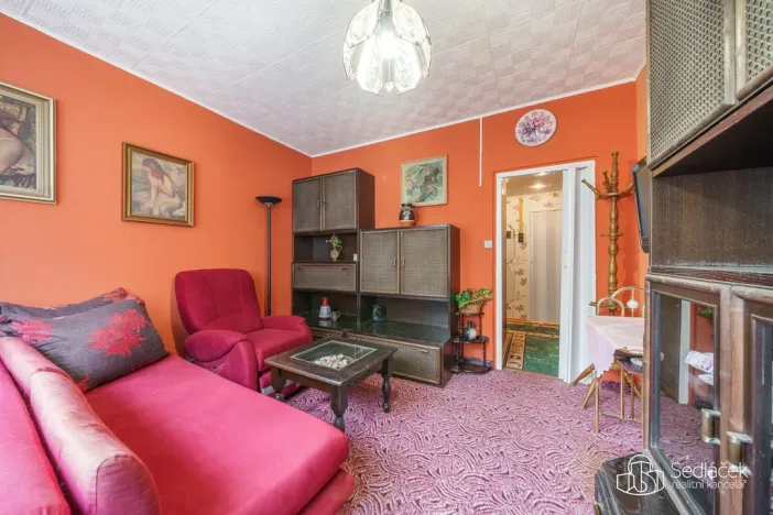 Prodej bytu 3+1, Bukovany, 66 m2