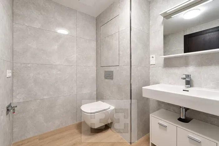 Pronájem bytu 2+kk, České Budějovice, Generála Klapálka, 55 m2