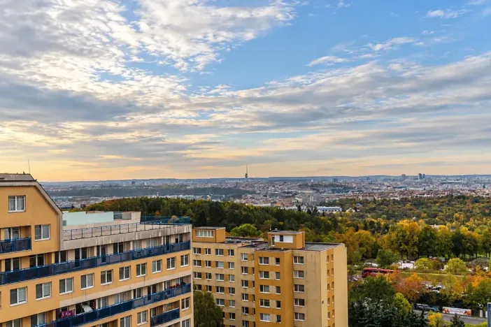 Prodej bytu 1+kk, Praha - Troja, Hnězdenská, 33 m2