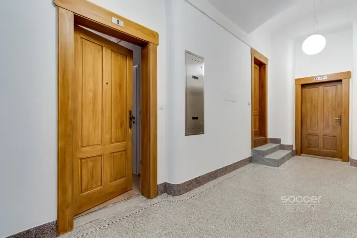 Pronájem bytu 2+1, Praha - Smíchov, Na Václavce, 65 m2
