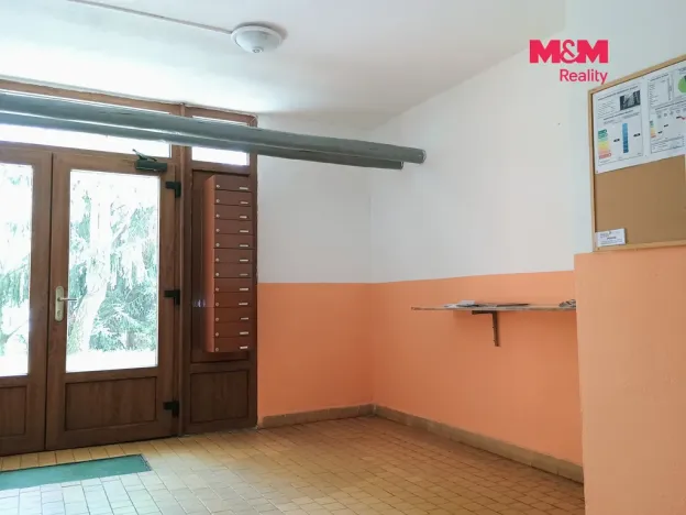 Pronájem bytu 1+1, Děčín - Děčín VI-Letná, Želenická, 35 m2