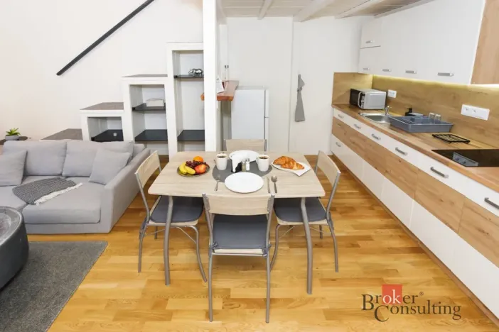 Prodej bytu 1+kk, Praha - Nové Město, Ječná, 33 m2