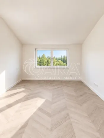 Prodej rodinného domu, Kamenice - Ládví, Lomená, 156 m2