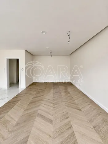 Prodej rodinného domu, Kamenice - Ládví, Lomená, 156 m2