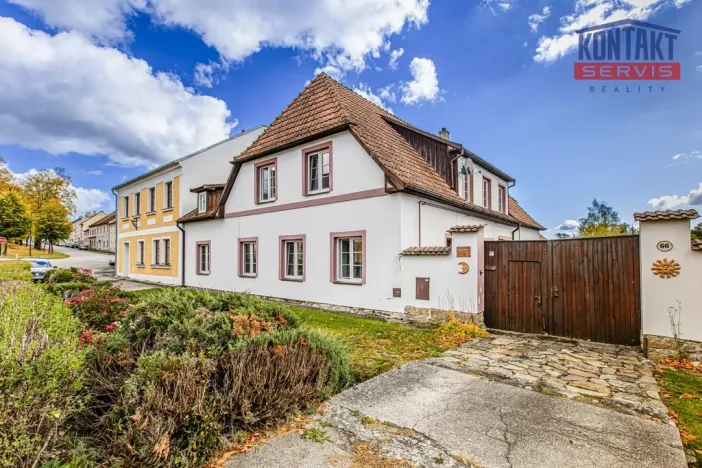 Prodej rodinného domu, Chvalšiny, 270 m2