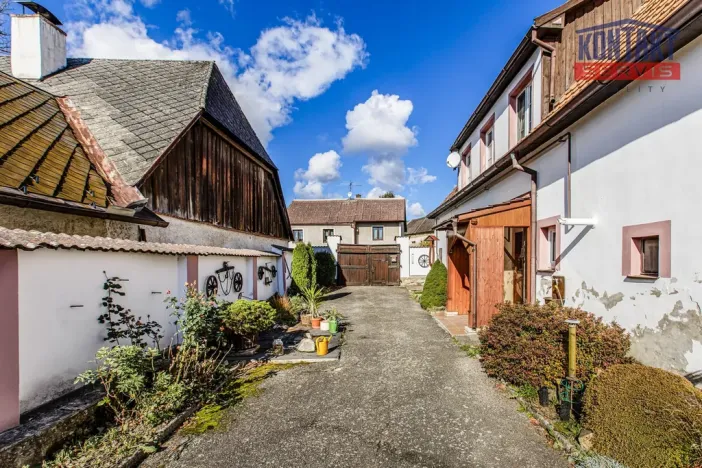 Prodej rodinného domu, Chvalšiny, 270 m2