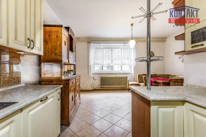 Prodej rodinného domu, Chvalšiny, 270 m2
