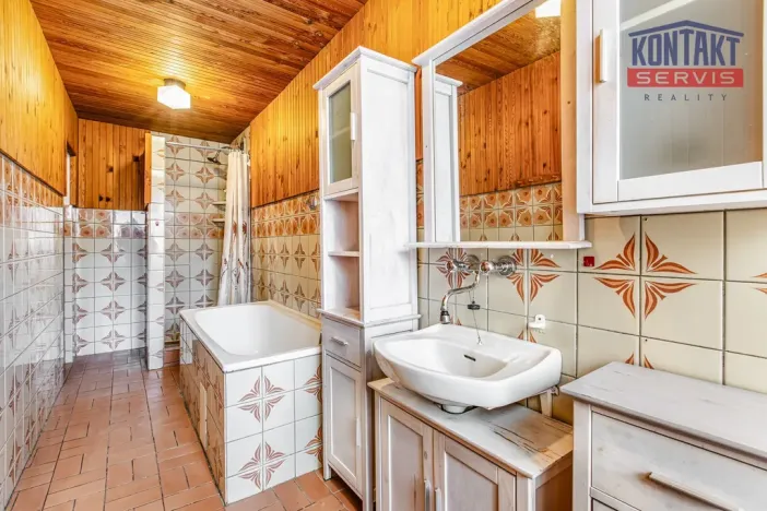 Prodej rodinného domu, Chvalšiny, 270 m2