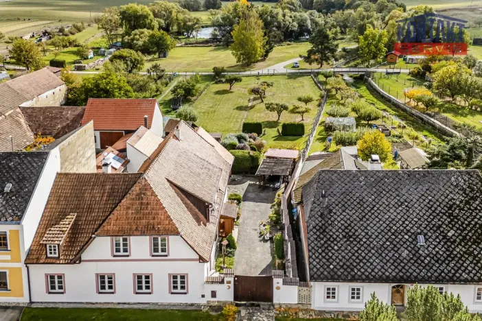 Prodej rodinného domu, Chvalšiny, 270 m2