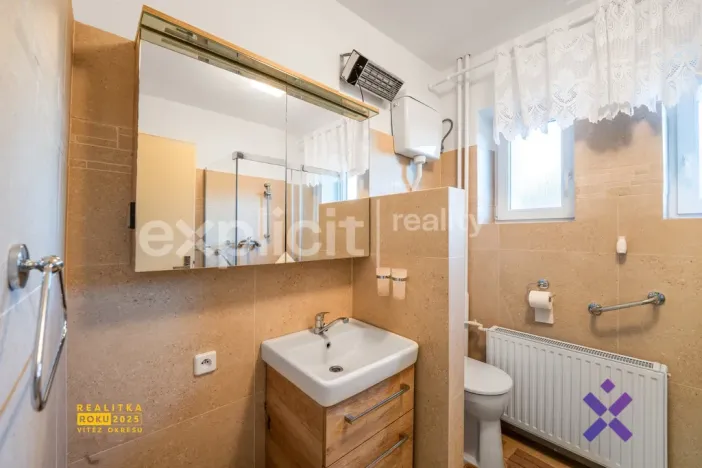 Prodej rodinného domu, Žlutava, 245 m2