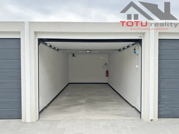 Pronájem bytu 2+kk, Jaroměř, Josefa Šímy, 57 m2