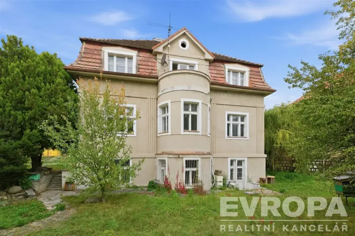 Prodej činžovního domu, Praha - Motol, U hrušky, 395 m2