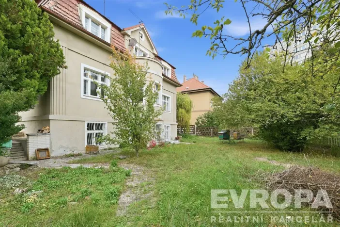 Prodej činžovního domu, Praha - Motol, U hrušky, 395 m2