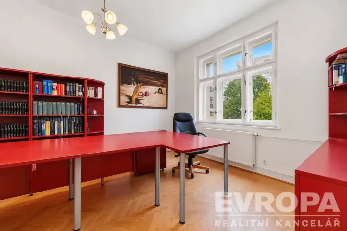 Prodej činžovního domu, Praha - Motol, U hrušky, 395 m2