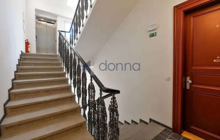 Pronájem bytu 2+kk, Praha, Dalimilova, 60 m2