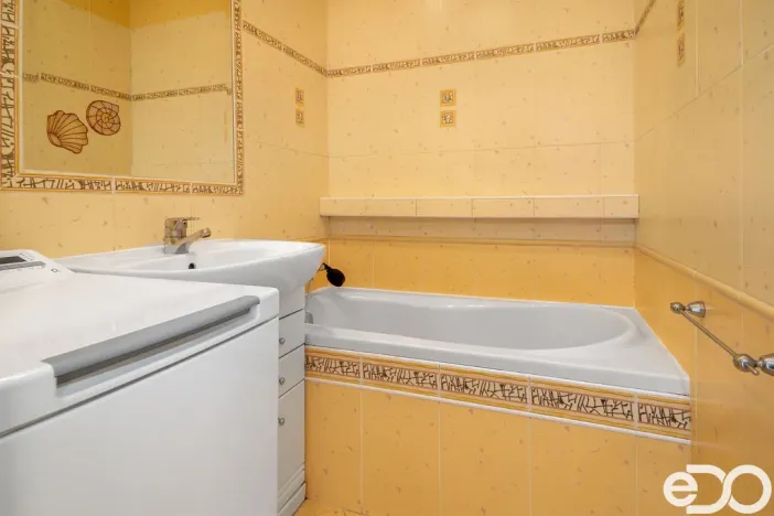 Prodej bytu 2+1, Hradec Králové, Sekaninova, 51 m2