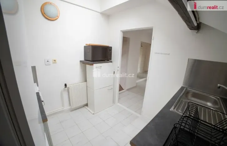 Pronájem bytu 3+1, Staré Město, Hradišťská, 89 m2