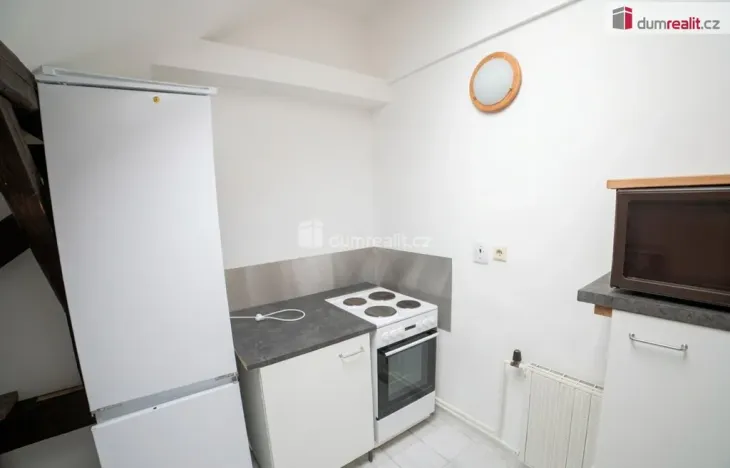 Pronájem bytu 3+1, Staré Město, Hradišťská, 89 m2