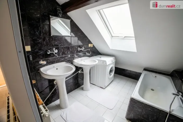 Pronájem bytu 3+1, Staré Město, Hradišťská, 89 m2