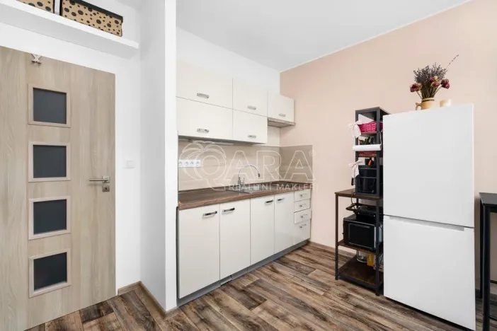 Pronájem bytu 1+kk, Zlín, Ševcovská, 34 m2