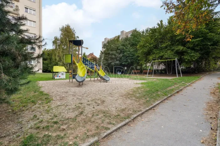 Pronájem bytu 1+kk, Zlín, Ševcovská, 34 m2