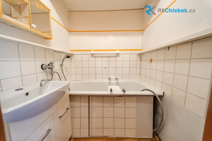 Prodej bytu 1+1, Orlová, Lesní, 37 m2